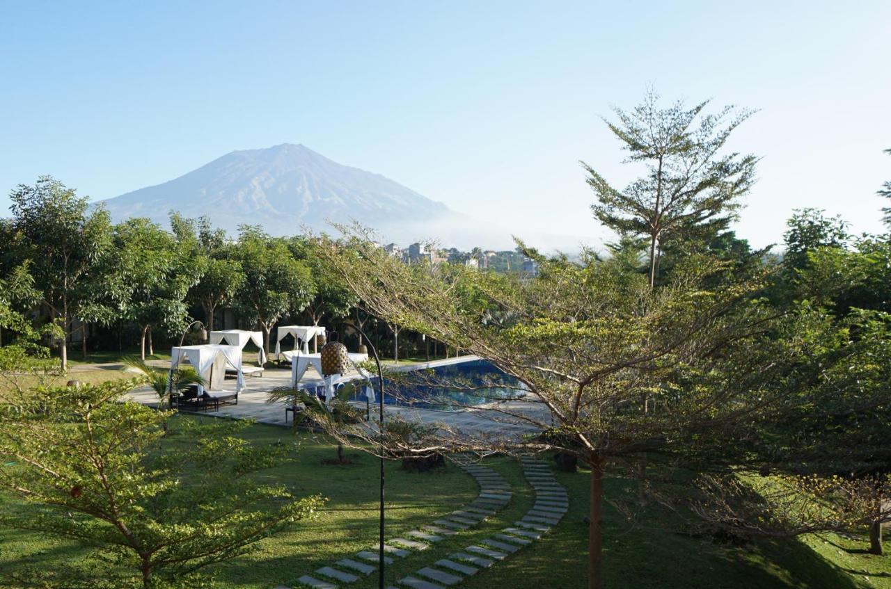 Shanaya Resort Malang Ngoại thất bức ảnh